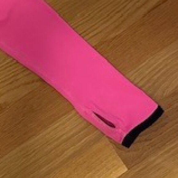 Like New Nike Pro Fleece Lines Girls LL Shirt Size M - Picture 4 of 4